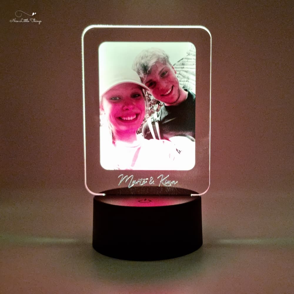 LED-Licht mit Foto und Text